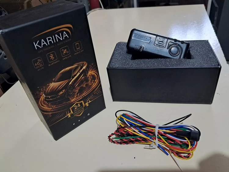 ردیاب خودرو کارینا مدل GX20-R1